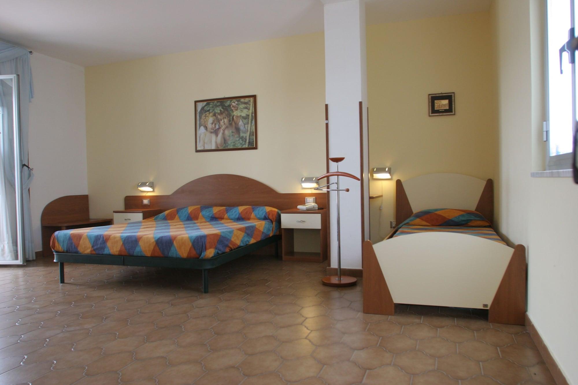 Aparthotel Felix Ricadi
