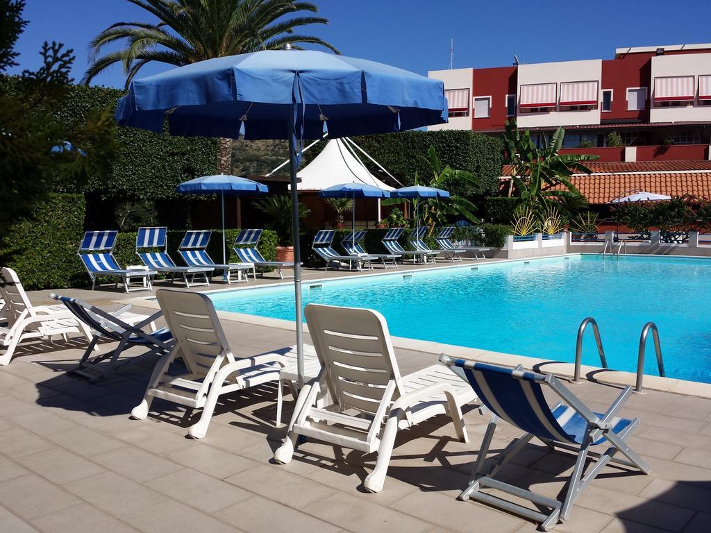 Felix Aparthotel